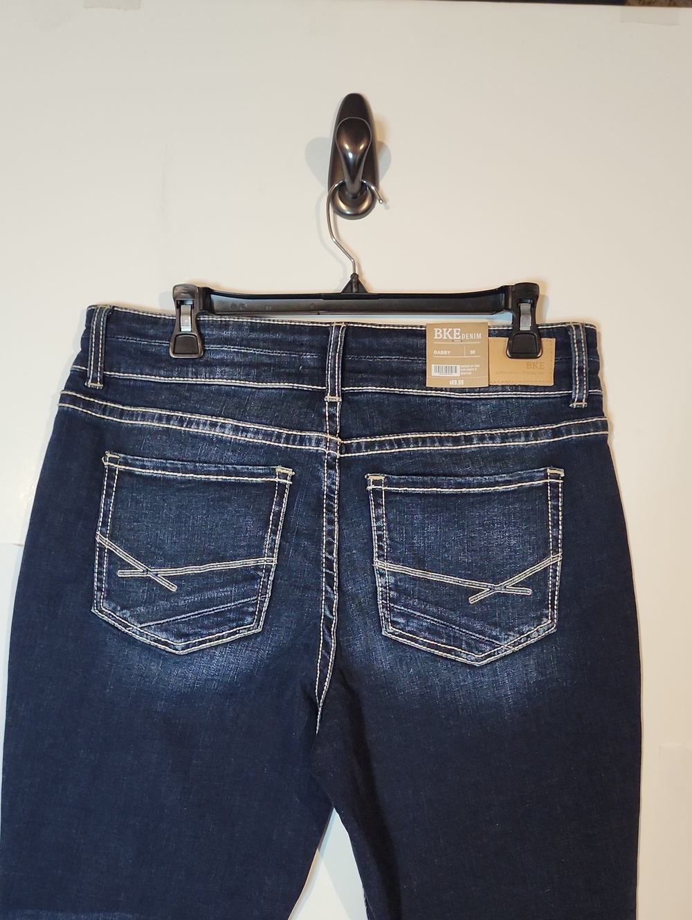 BKE Gabby High Rise Jean Capris NWT Size 30 - Picture 6 of 11